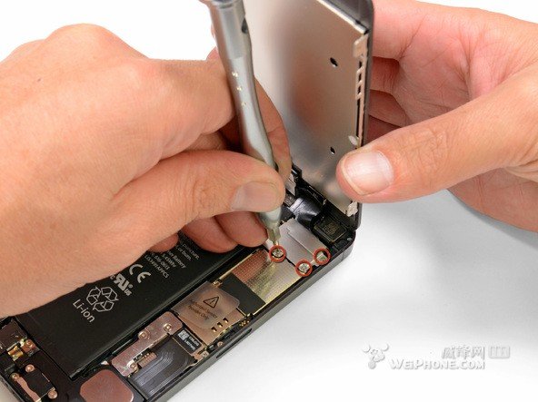 iPhone 5更換電池圖文教程_綠色資源網(wǎng)