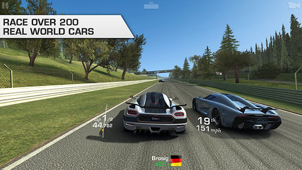 真實(shí)賽車III v12.7.1 安卓版 0